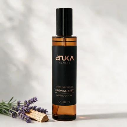 Lavender Oak Spray Aromatizante Premium 120 mL sobre fondo blanco